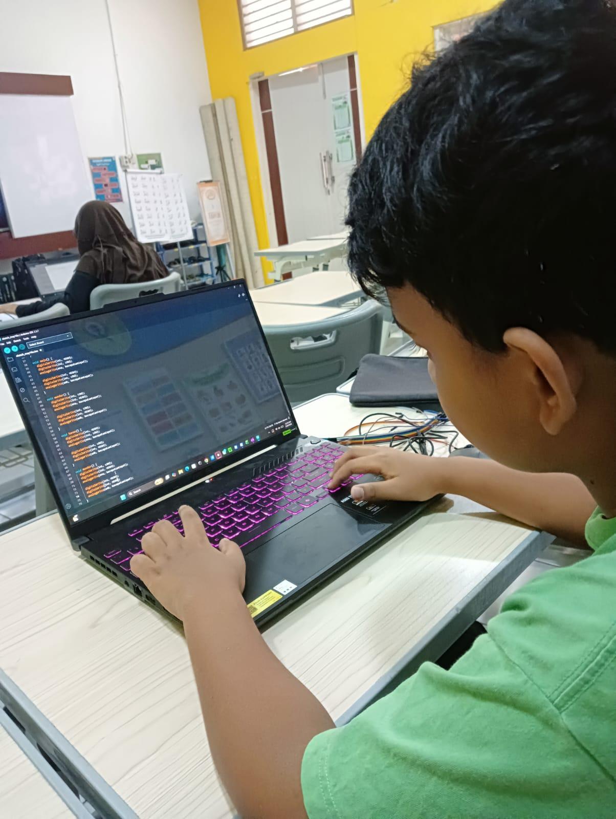 Program Intermediate
